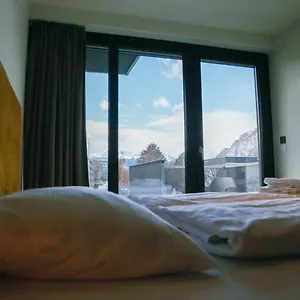 3* Lejlighedshotel Blackhome East I Contactless Check-in